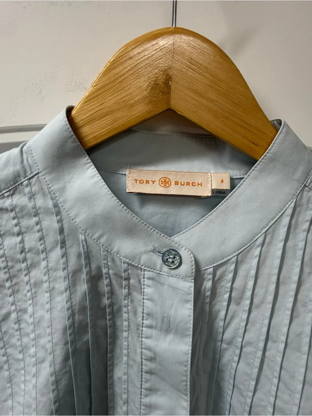 Tory Burch Powder Blue Band Collar Pleated Shirt Size 4